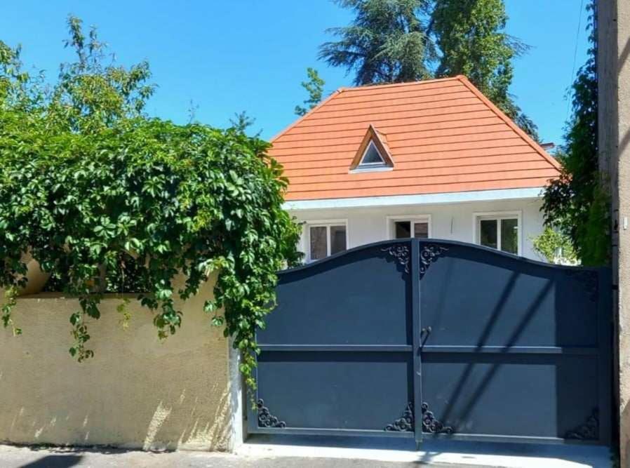 Gite La Belle Etoile - 帕雷·勒·毛尼尔 外观 照片